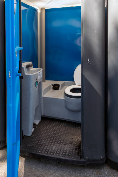 Portable Toilet Options We Offer in Navajo, NM
